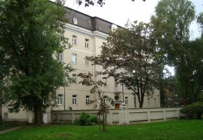 Dom Starców Moszaw Zkenim w Warszawie (ul. Wawelberga 10)