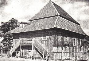 Wooden synagogue in Warka