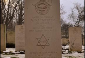 Grób żydowskiego żołnierza na Cmentarzu Wojennym Wspólnoty Brytyjskiej (Al. Armii Poznań)
