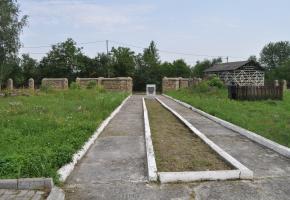 Cmentarz żydowski - miejsce egzekucji i pochówku ofiar Zagłady