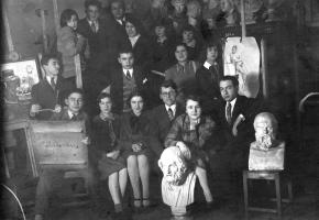 The Garfinkiel family, “a family of artists” in the Jewish Community of Radom